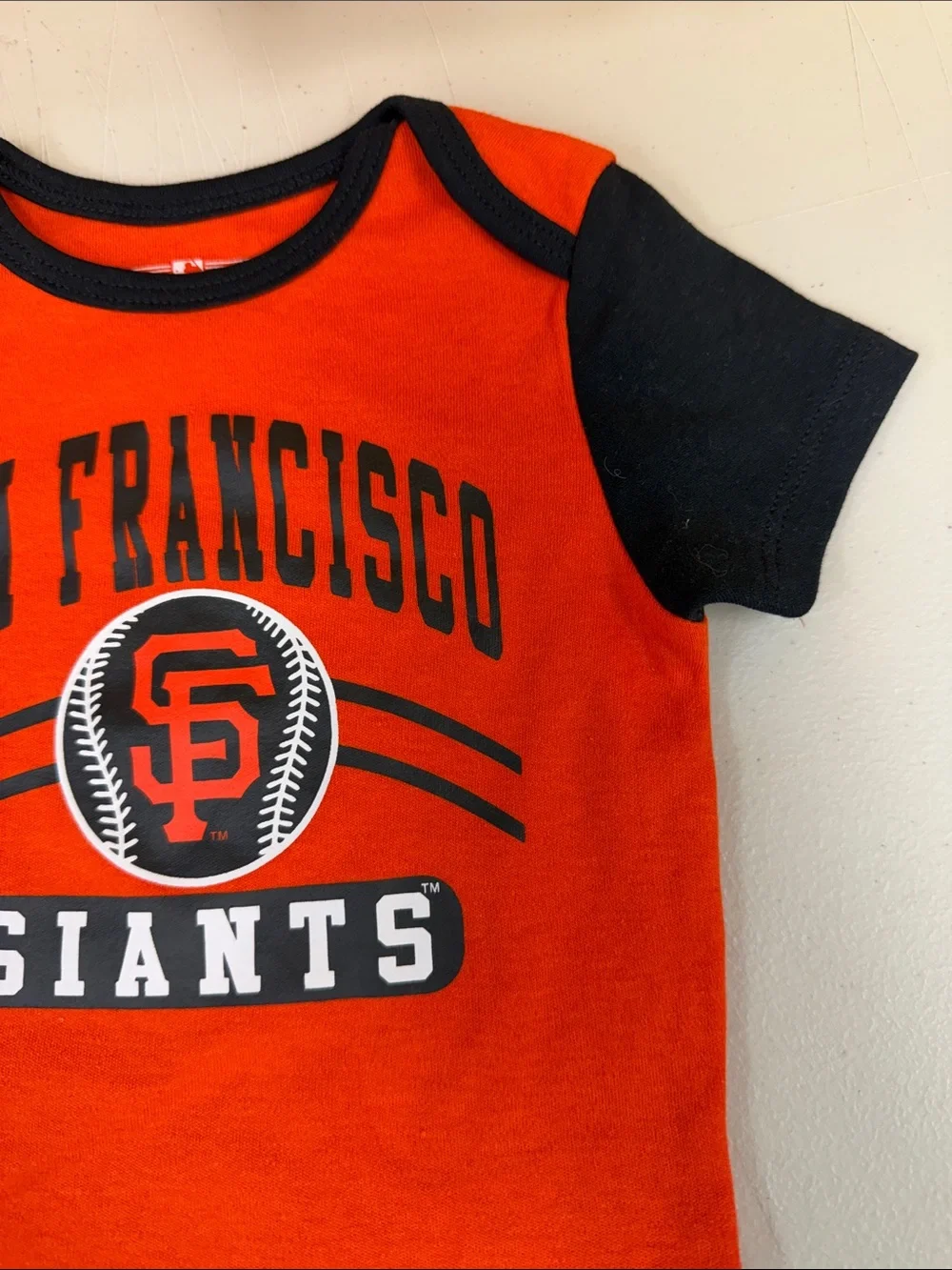 San Francisco Giants Orange & Black Baby One-Piece Bodysuit 3-6 months Onesie